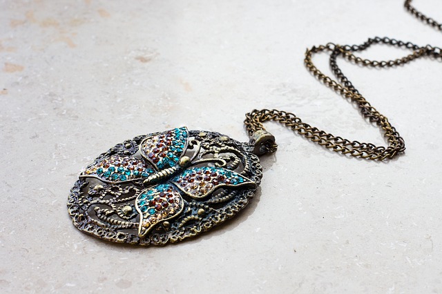 close-up handcrafted jewellery tools and minimalist necklace styling